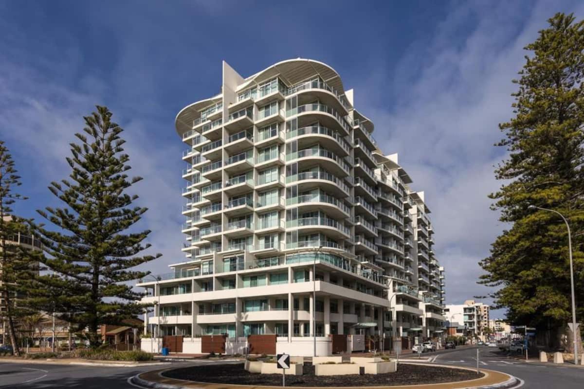Appartamento Cityviews @ Glenelg * Pool/Beach * Free Parking * Esterno foto