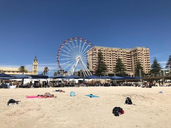 Appartamento Cityviews @ Glenelg * Pool/Beach * Free Parking * Esterno foto