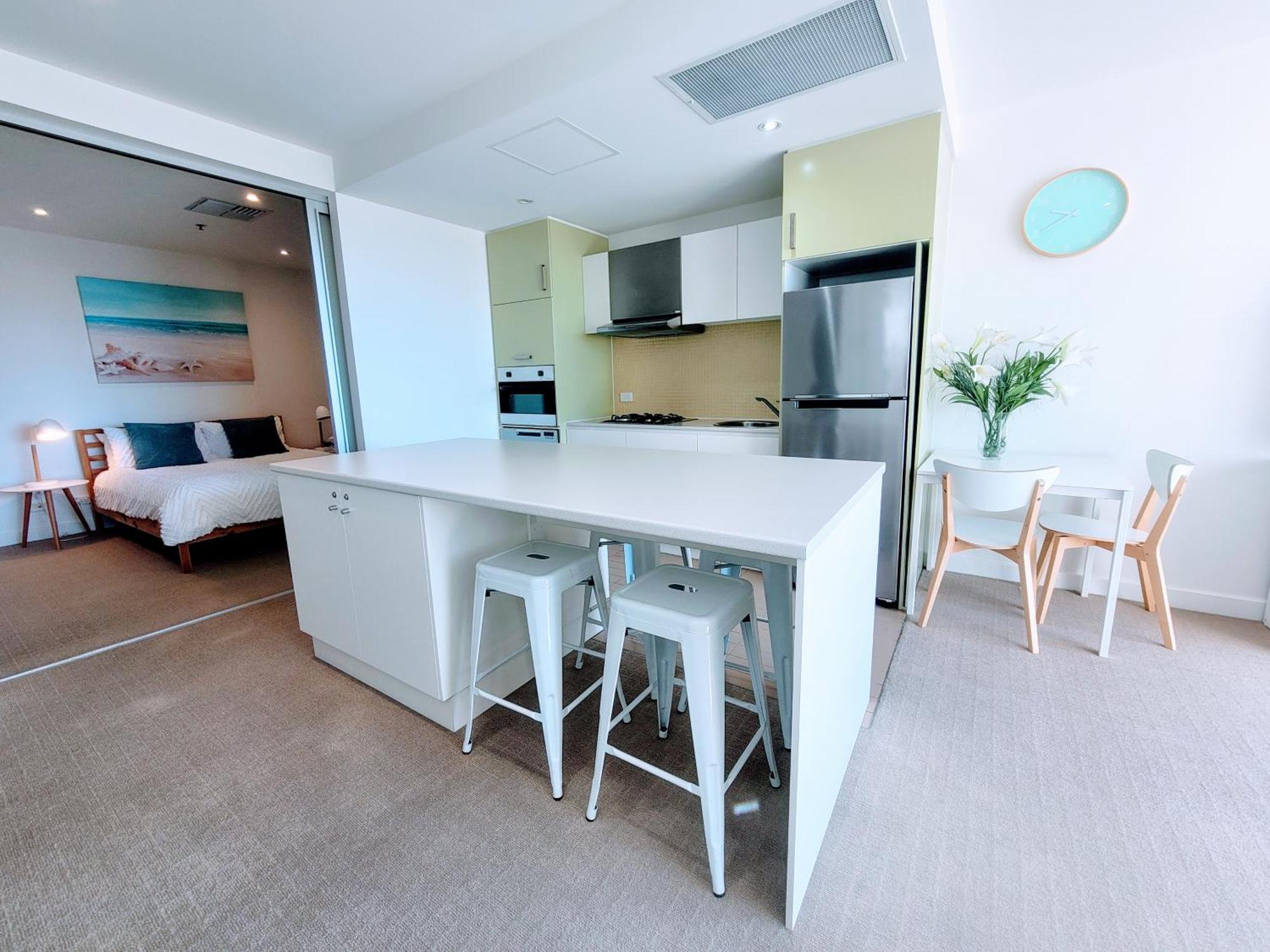 Appartamento Cityviews @ Glenelg * Pool/Beach * Free Parking * Esterno foto